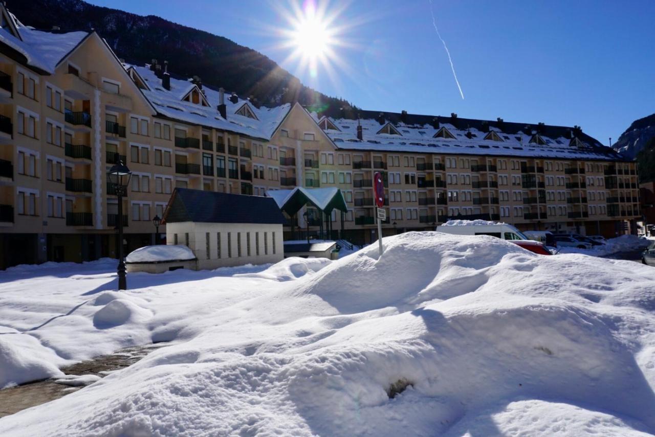 El Refugio De La Ardilla, Apartamento Canfranc-Estacion Екстериор снимка