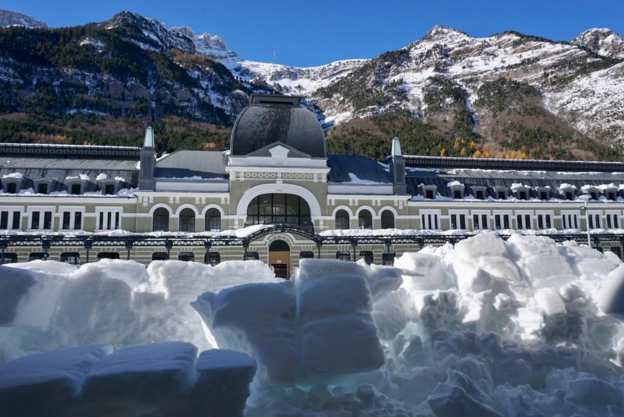El Refugio De La Ardilla, Apartamento Canfranc-Estacion Екстериор снимка